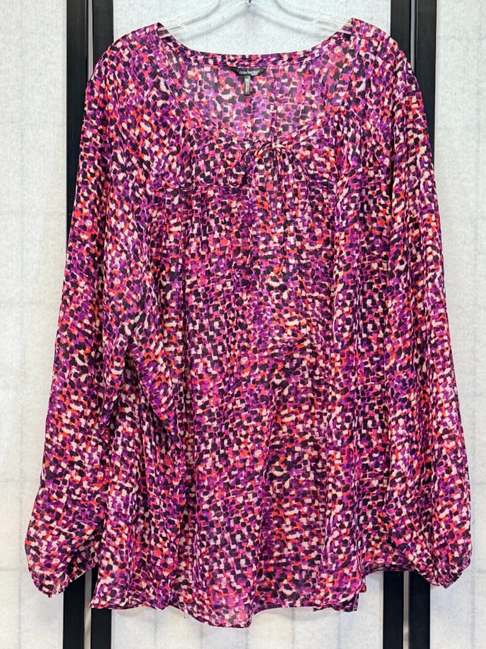 Daisy Fuentes 3X Sheer Tie Neck Raglan Blouse Scoop Yoke Top Pink Purple